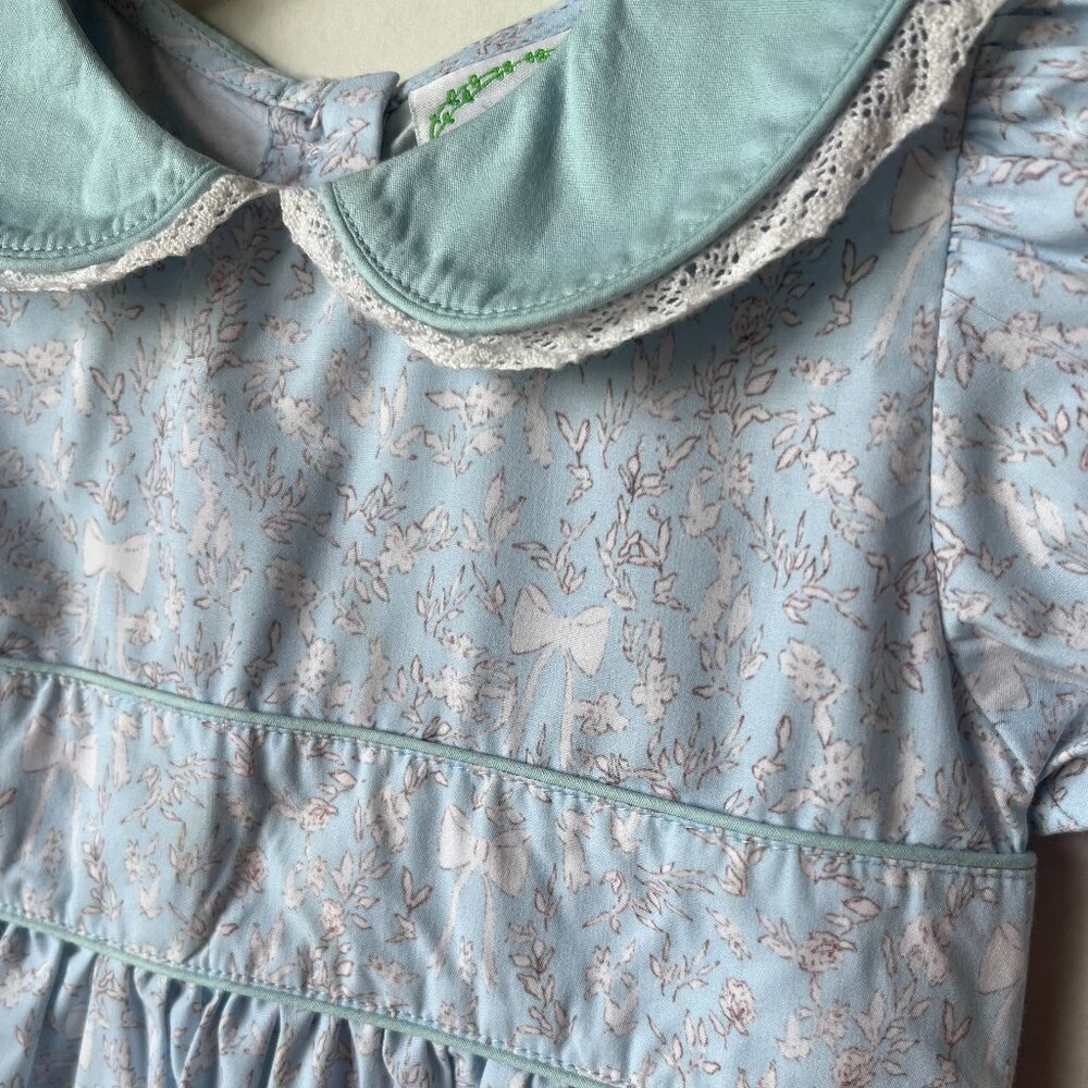 Girl - 2T - Grace & James Blue Floral Print Bow Dress